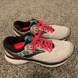 Brooks ghost 11 size 7